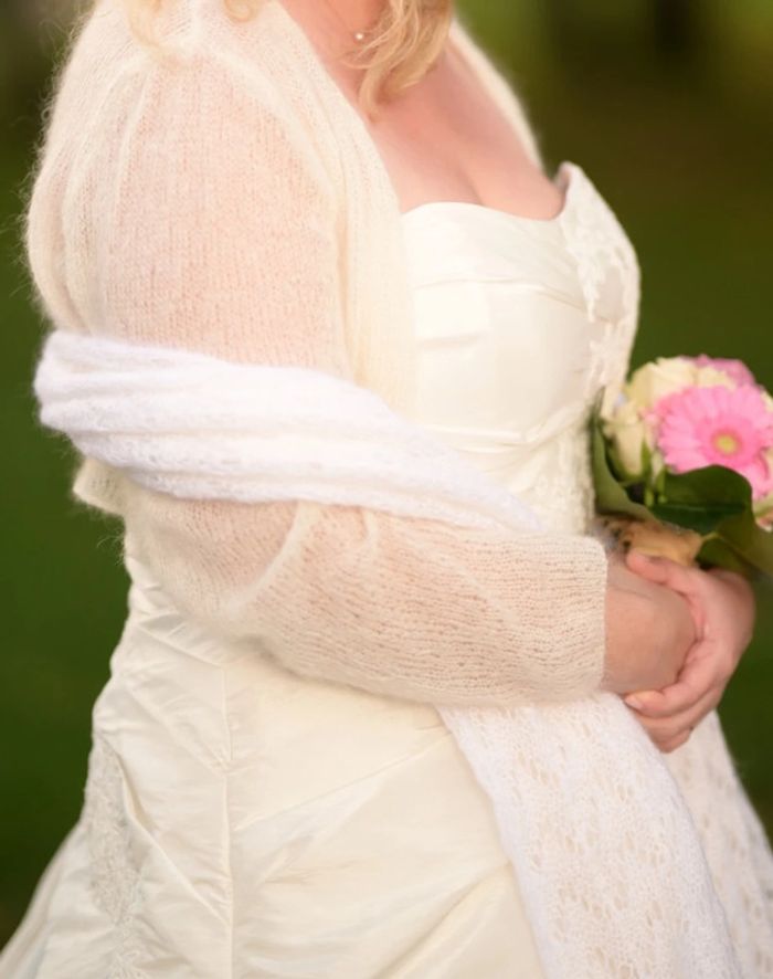 Robe de mariée 44/46 Ivoire bustier + Jupon - photo numéro 2
