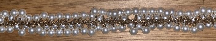 Collier orné de fausses perles - photo numéro 4