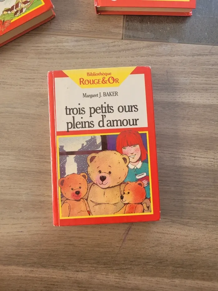 Lot 3 livres 📚 bibliothèque rouge et or - photo numéro 5