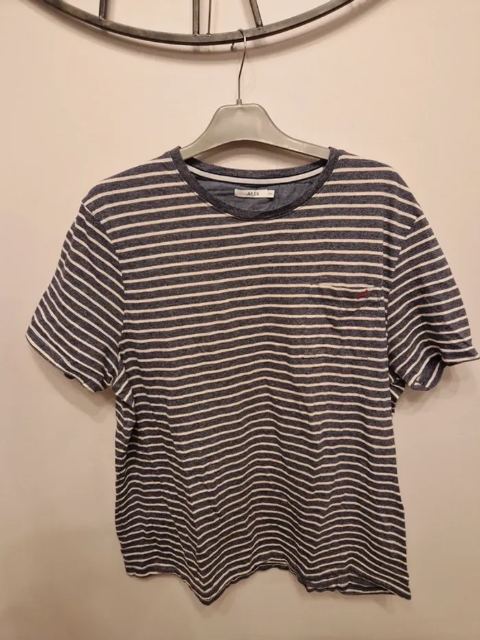 Tee-shirt à rayures homme