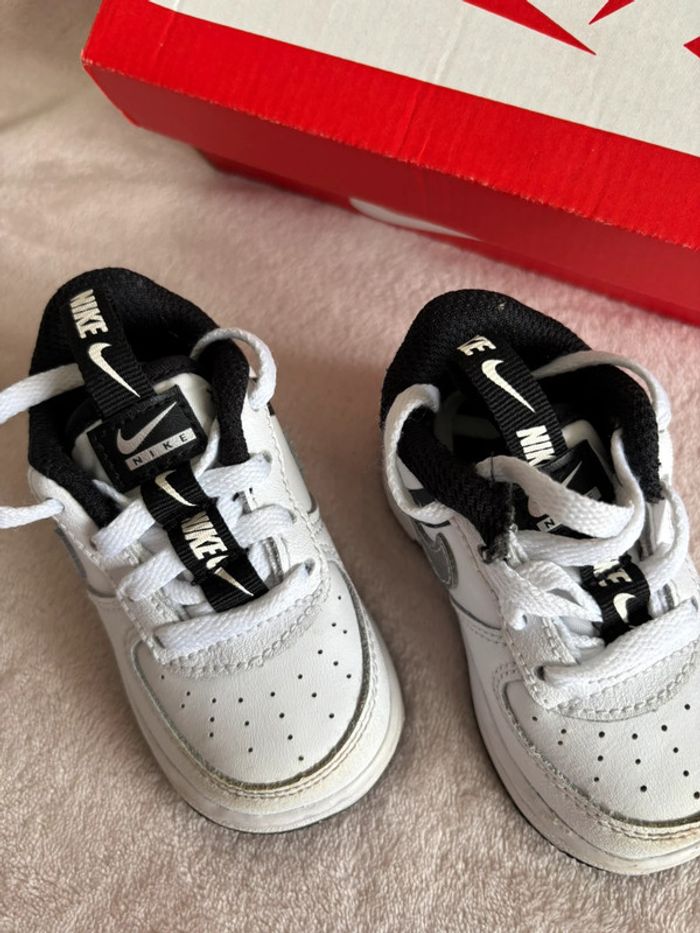 Basket Nike Bébé - photo numéro 4