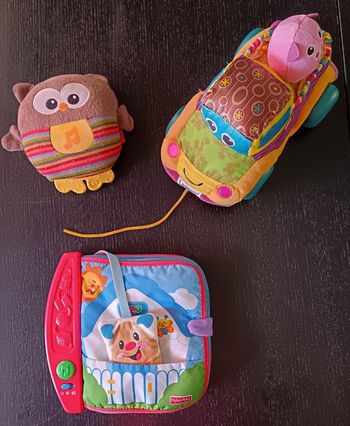 Lot jouets premier âge en tissu