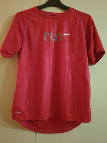 T-shirt Nike