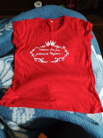 Tee-shirt rouge 42/44