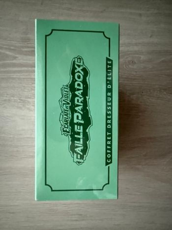 ETB Pokémon Faille paradoxe EV4 défaut scellage. - photo numéro 2
