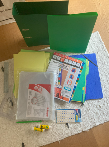 Lot de fournitures scolaires 5