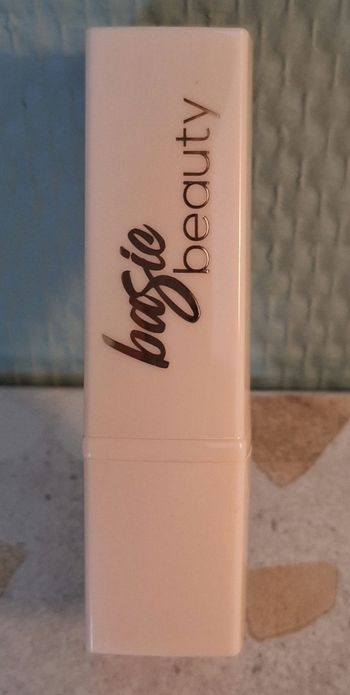 Rouge à lèvres et Eye liner