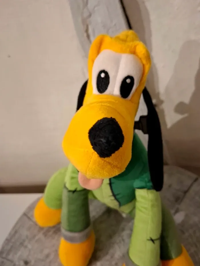 Peluche musicale Pluto Halloween - photo numéro 3