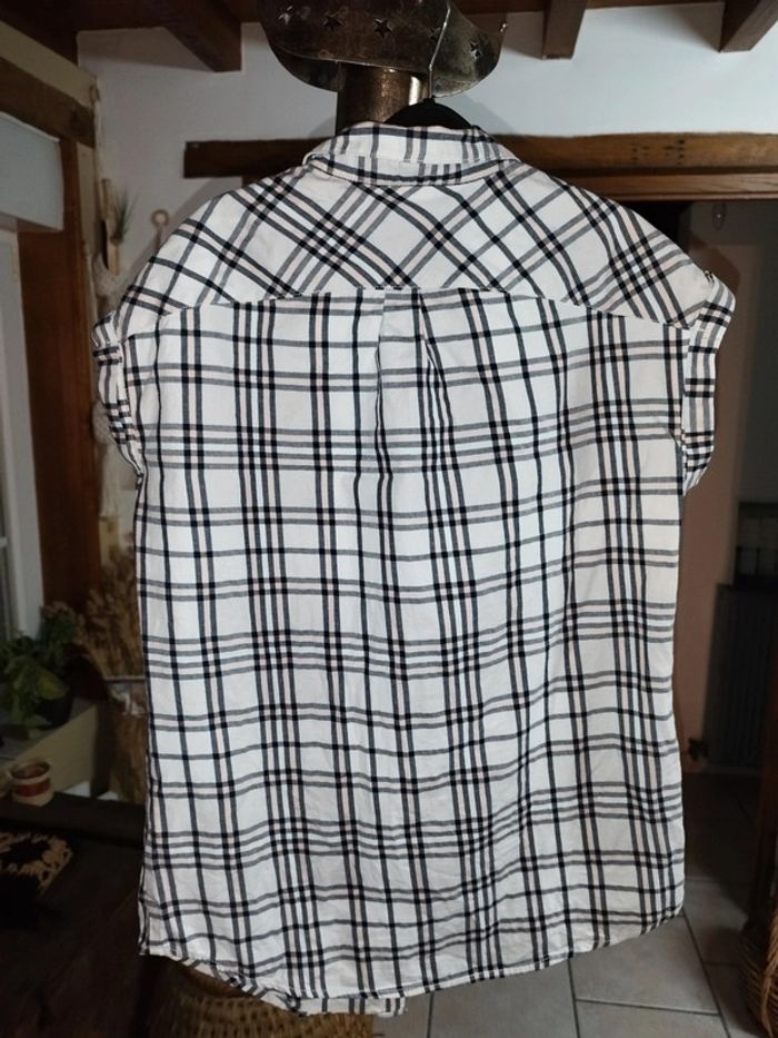 Chemise sans manche - photo numéro 2