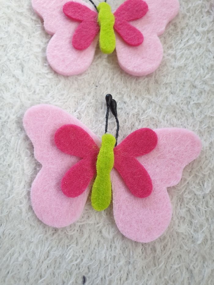 Lot de 9 papillons roses feutrine neuf - photo numéro 2
