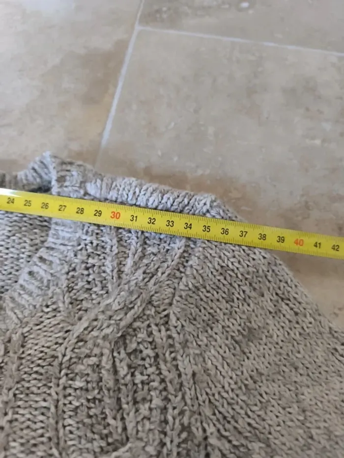 Magnifique pull femme couleur lin/crème style tricot XS Tommy Hilfiger, tâches devant - photo numéro 6