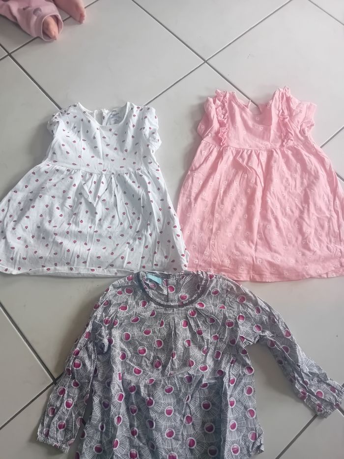 Lot robe été 24mois - photo numéro 3