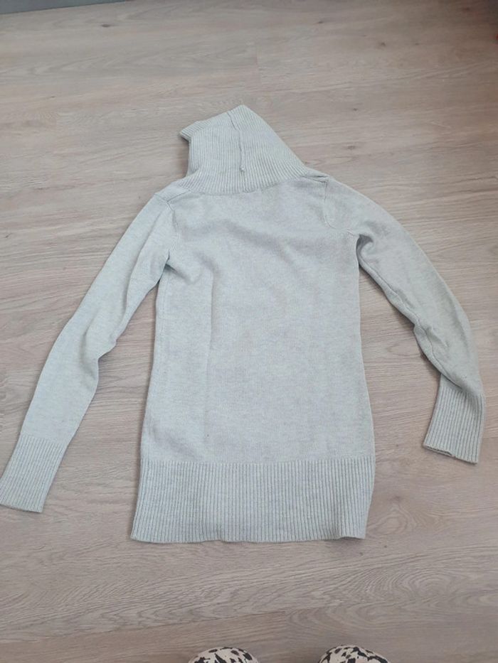 Pull gris - photo numéro 3