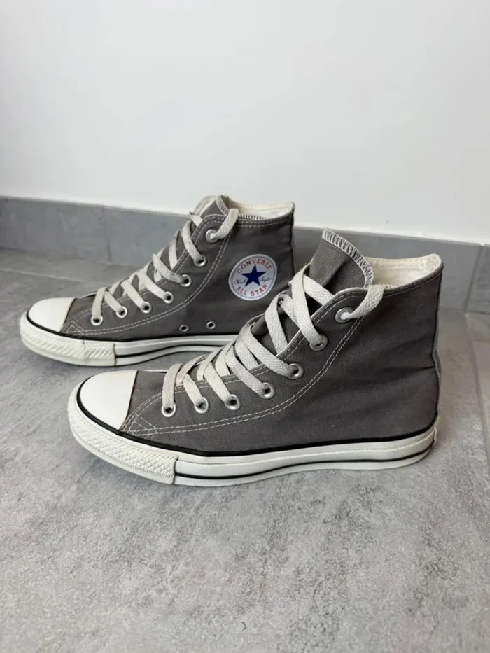 Baskets Converse All Star hautes grises taille 38 très bon état