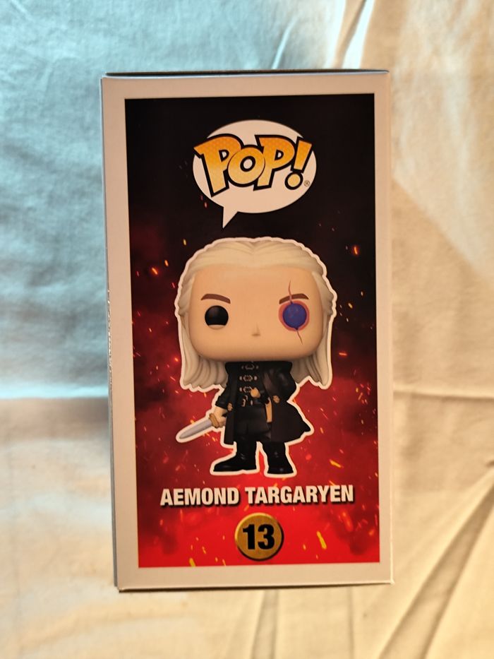 Figurine Funko Pop Aemond Targaryen 13 Glow Chase House of the Dragon - photo numéro 5