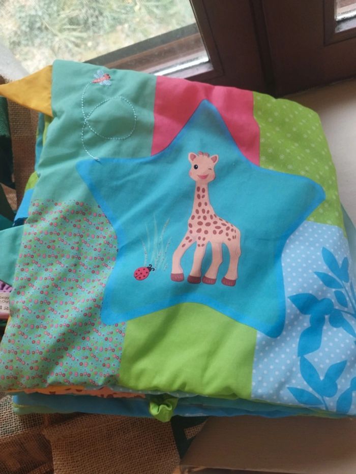 Grand Livre éveil sensorielle Sophie la girafe - photo numéro 8