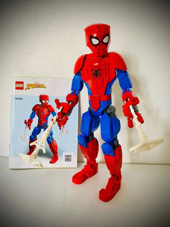 LEGO Marvel Super Heroes 76226 - La Figurine de Spider-Man - Complet avec Notice
