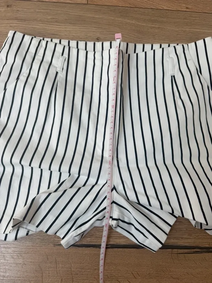 Short blanc à rayures, femme Camaïeu taille 42 - photo numéro 12