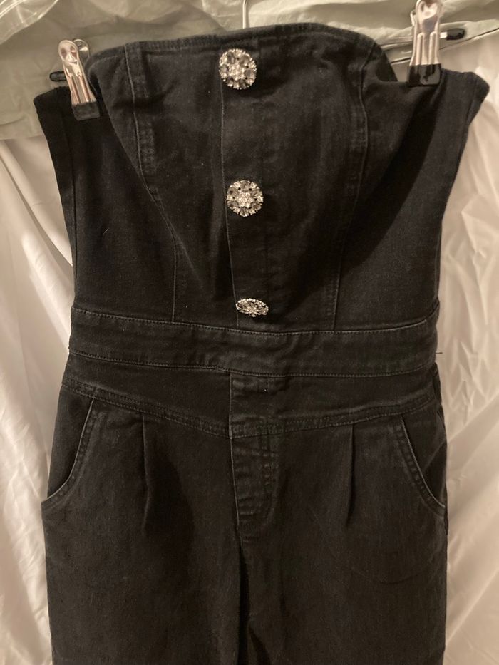 Combinaison H&M – Taille 36/S – Noire avec boutons strass – Très bon état - photo numéro 2