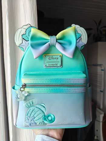 Loungefly Minnie sirène 