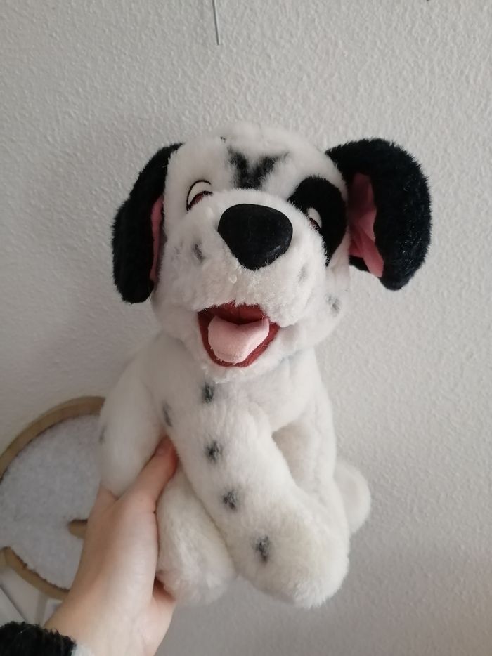 Peluche Les 101 Dalmatiens Disney - photo numéro 2