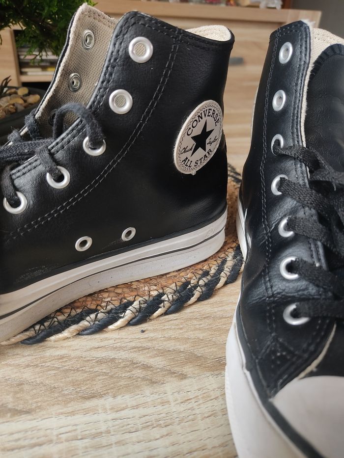 Converse - photo numéro 5