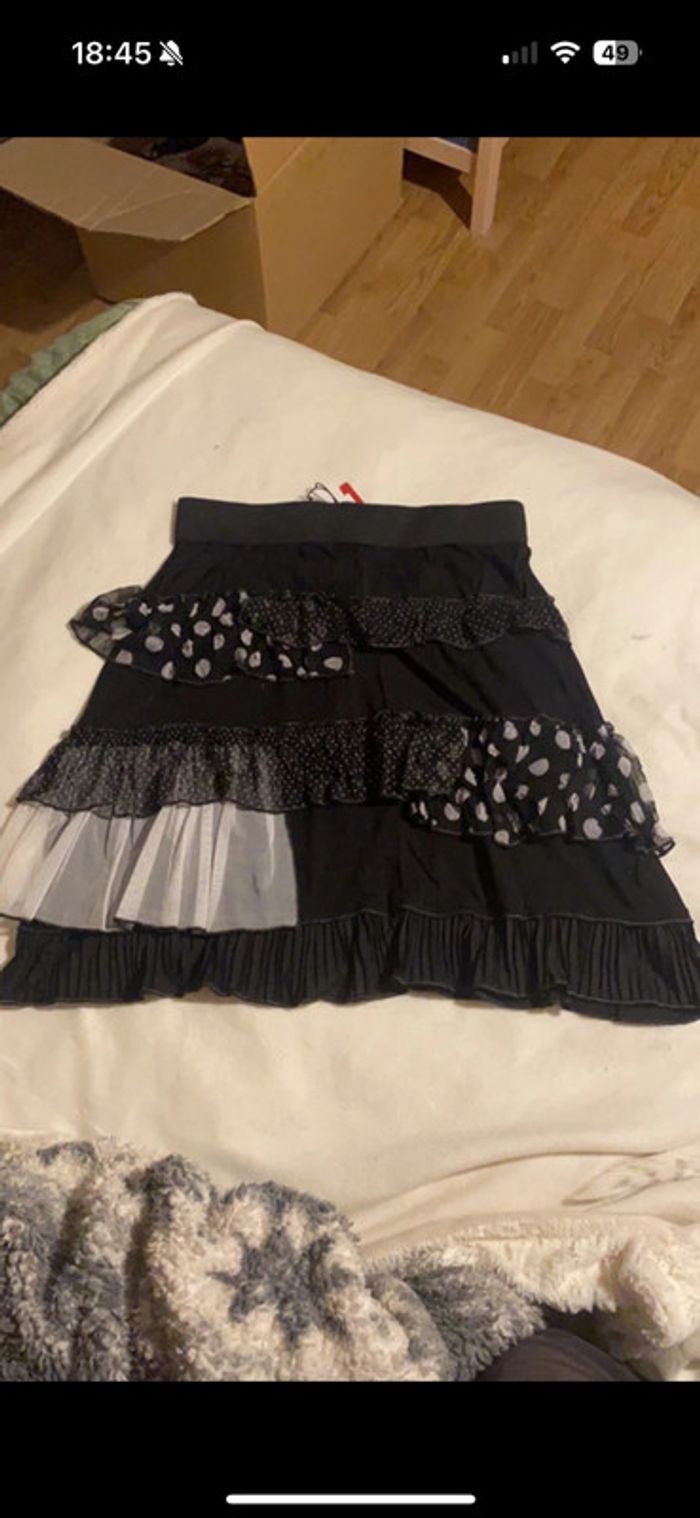 Jupe Taille 38/40 neuf La Voila - photo numéro 2