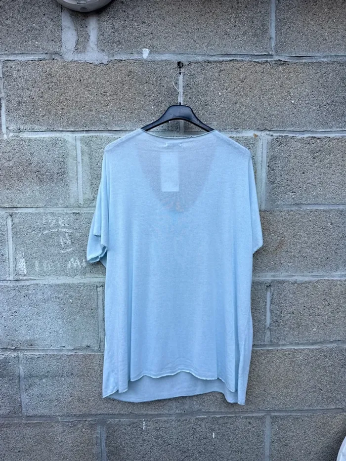 Tes shirt made in italy neuf taille unique - photo numéro 3