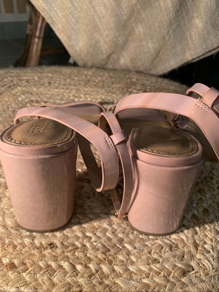 Sandales - photo numéro 2