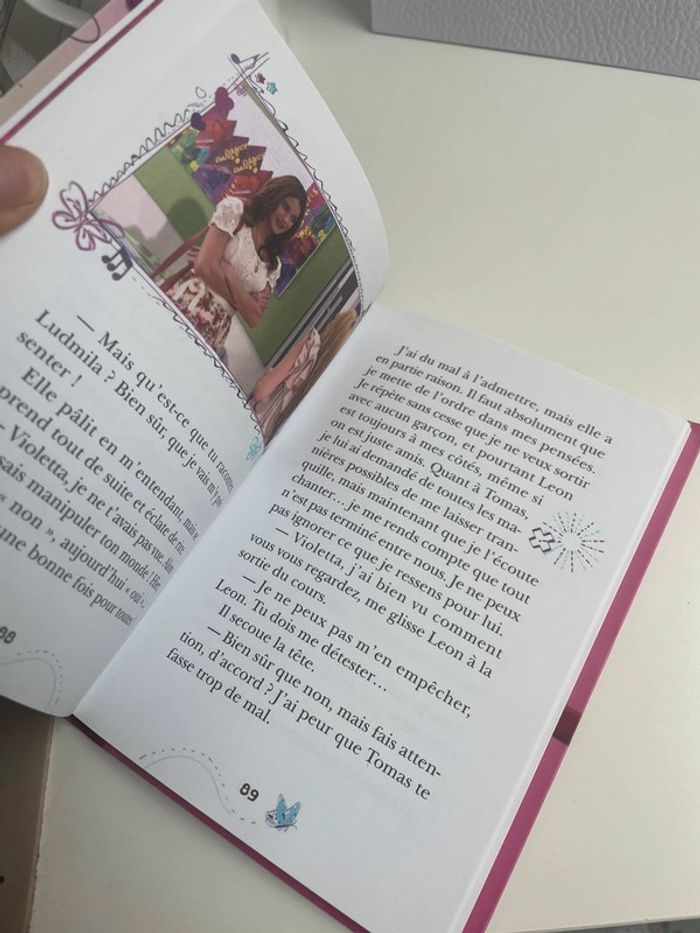 Livre violetta -tome 2 - un cœur à prendre - photo numéro 4