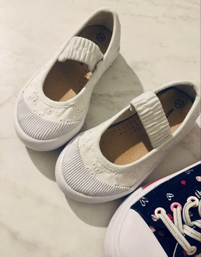 Lot chaussures 24 - photo numéro 2