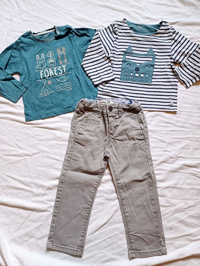 Lot de vêtements taille 24 mois Obaibi