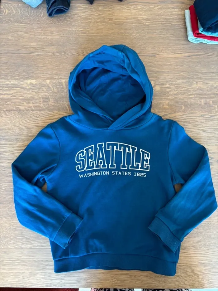 Sweat-shirt à capuche