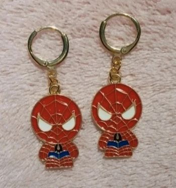 Boucles d'oreilles Spiderman Marvel Disney