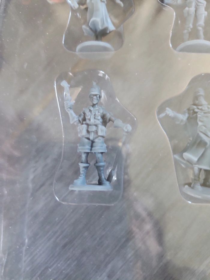 Boite de figurines the adventurers - photo numéro 7