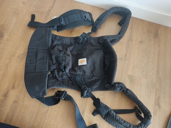 Porte bébé - photo numéro 3