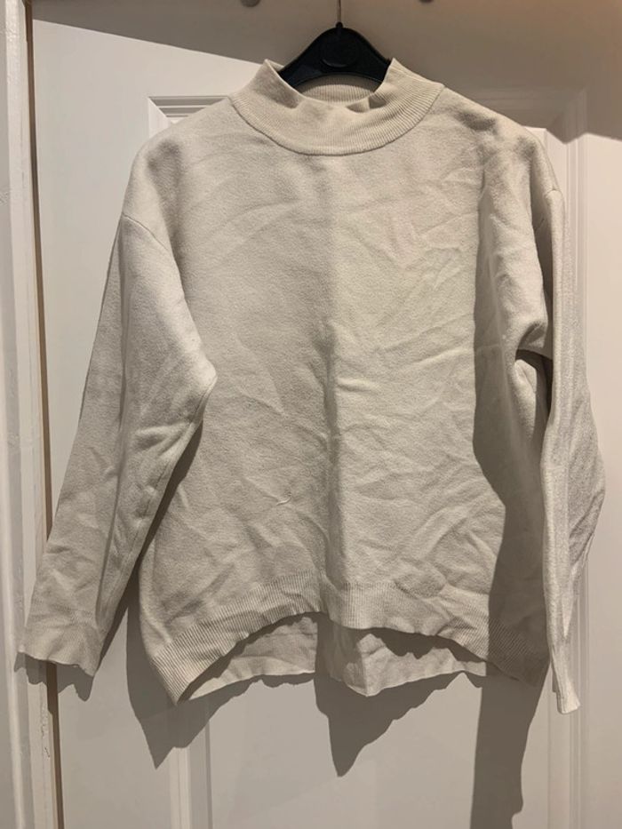 🔝 Pull manches longues Primark blanc basique taille M 38 en polyester et viscose