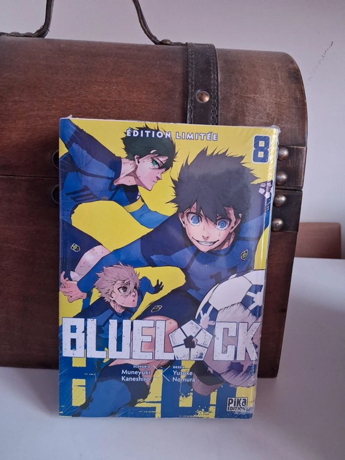 Manga Blue Lock 1 à 18 sans le 16 et 17 + collectors édition limitée - photo numéro 7