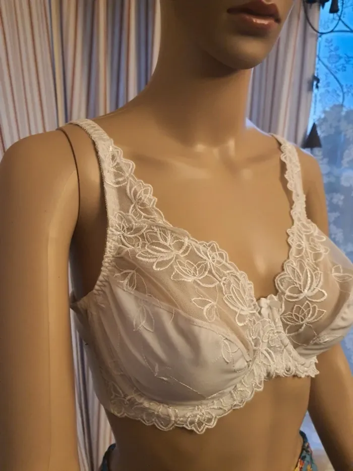 Soutiens-gorge blanc Hunkemöller fr95D eu80D - photo numéro 10