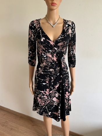Robe noire et imprimée à manches courtes Armand Thiery taille 36 TBE