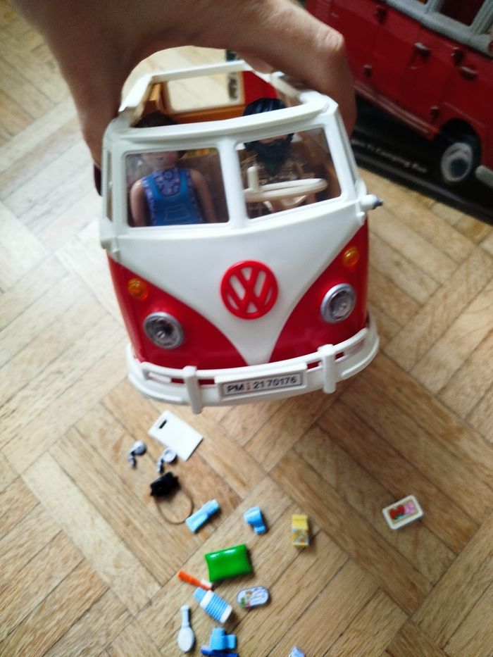 Playmobil Volkswagen 70176 Volkswagen T1 Combi, Le Mythique Camping-Car Volkswagen, Dès 5 Ans - photo numéro 8