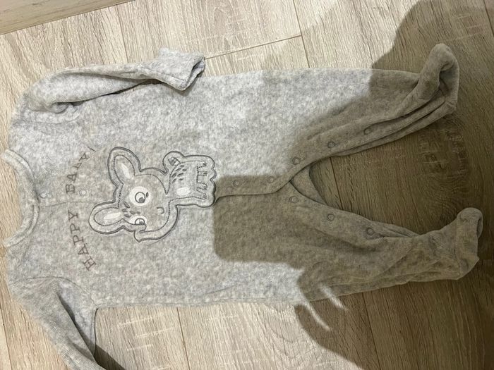 Lot pyjama 3 mois - photo numéro 2