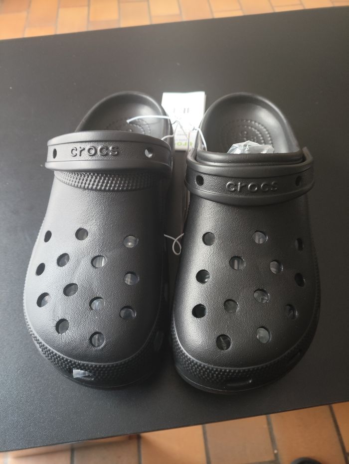 Crocs noir - photo numéro 2