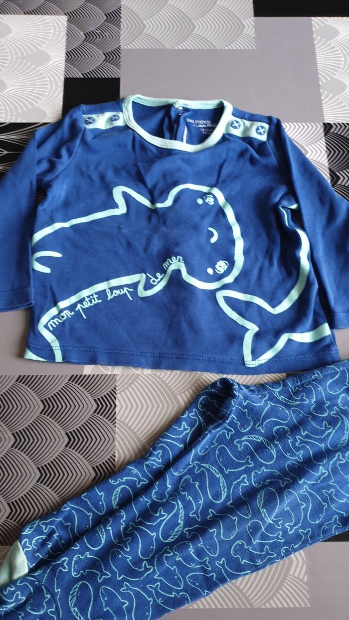 Pyjamas taille 12mois - photo numéro 3