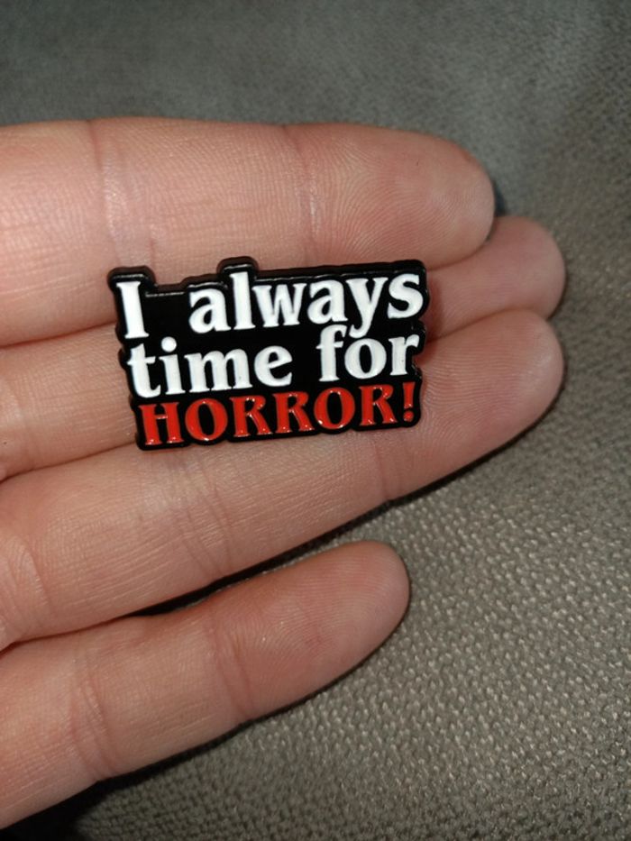 Pins thème horreur " - photo numéro 2
