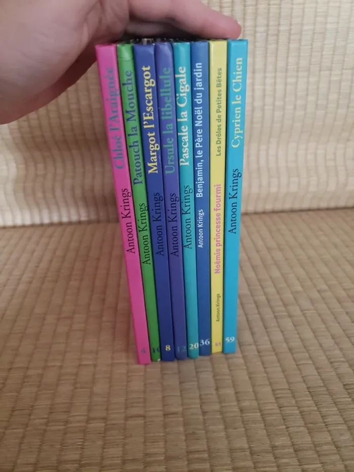 Lot de 8 livres drôles de petites bêtes - photo numéro 2