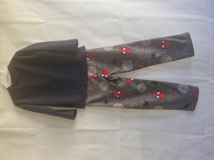 Pyjama 2 pièces 4 ans Marvel SpiderMan Bleu marine gris toiles et araignées - photo numéro 2