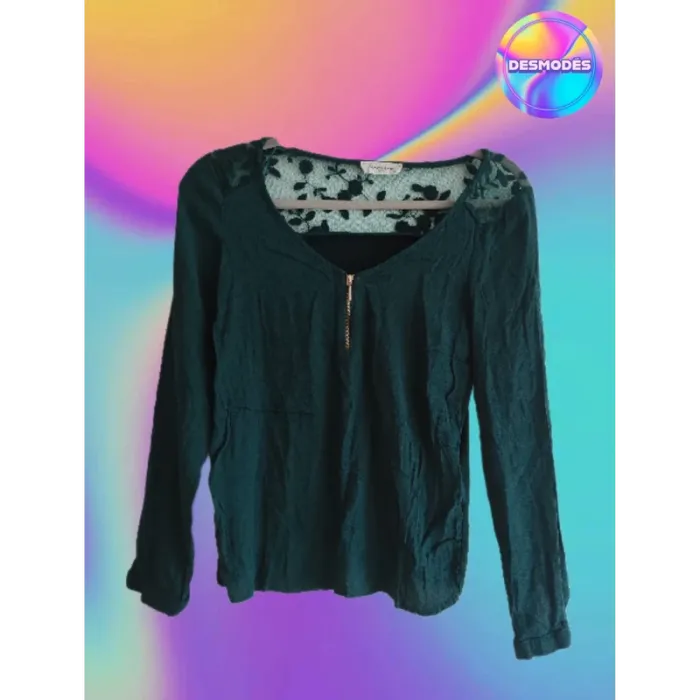 Blouse manches longues dentelle vert émeraude - Drop vert 🌵🍀