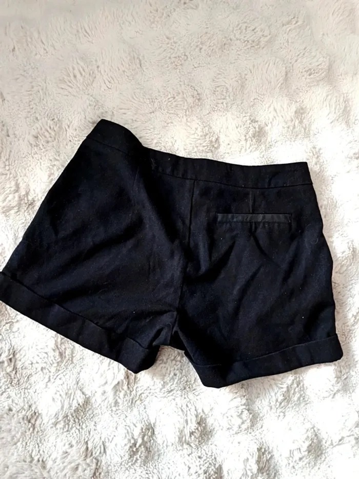 Short noir hiver 38 - photo numéro 2