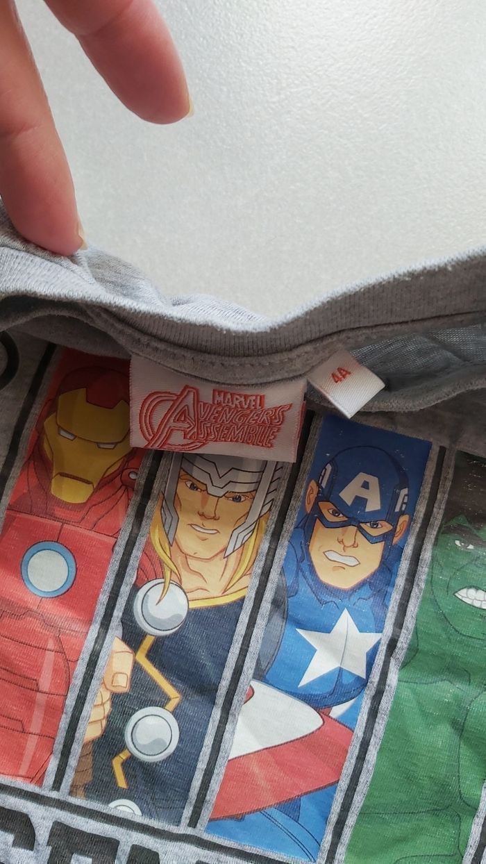 Tshirt manche longue 4 ans - photo numéro 3